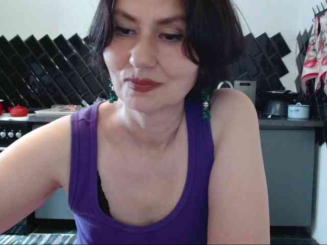 ANGELALADI webcam