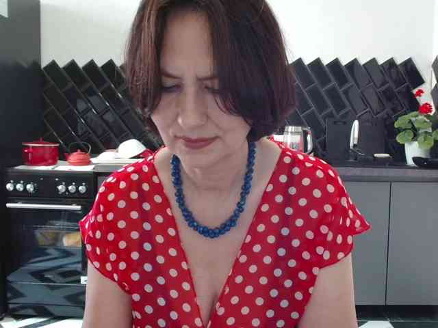 ANGELALADI webcam