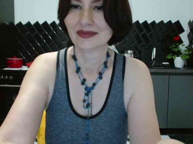 ANGELALADI webcam