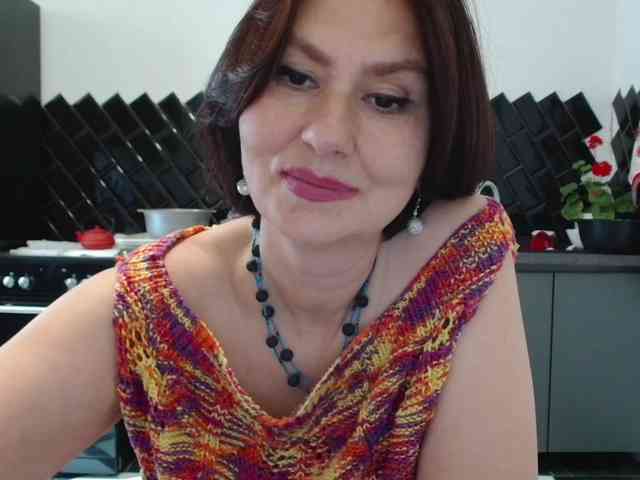 ANGELALADI webcam