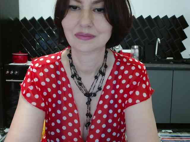 ANGELALADI webcam
