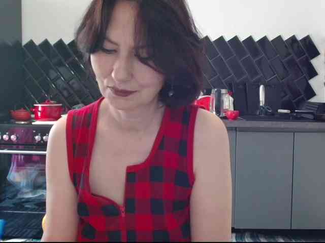 ANGELALADI ANGELALADI