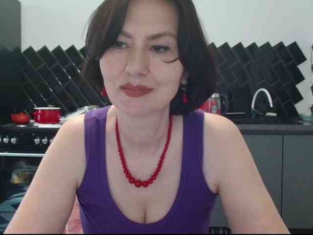 ANGELALADI webcam