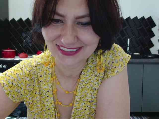 ANGELALADI webcam