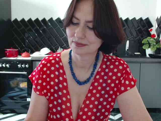 ANGELALADI webcam
