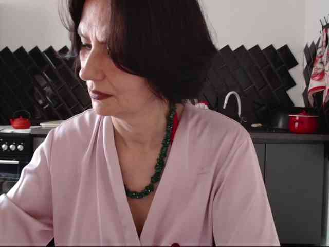 ANGELALADI webcam