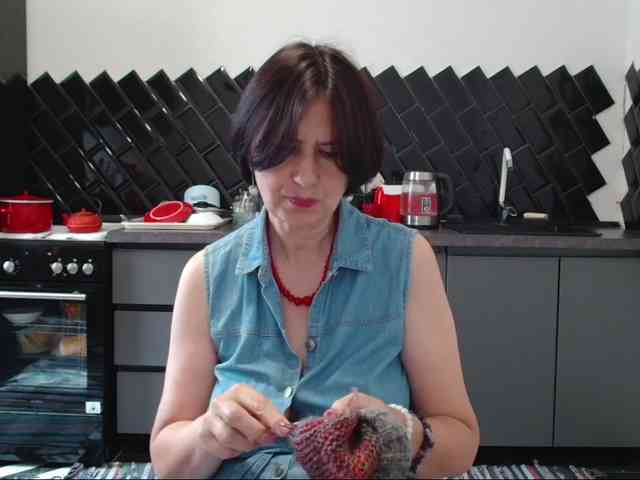 ANGELALADI webcam