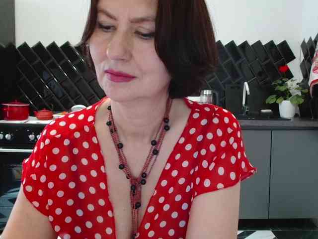 ANGELALADI webcam
