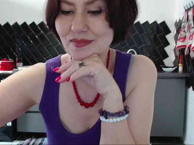 ANGELALADI