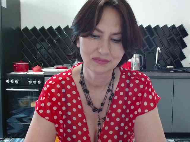ANGELALADI webcam