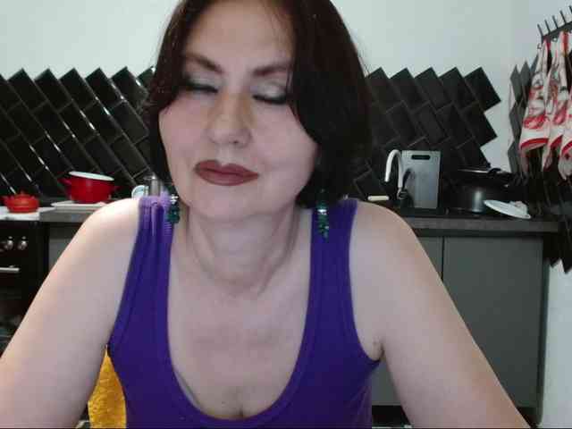 ANGELALADI webcam
