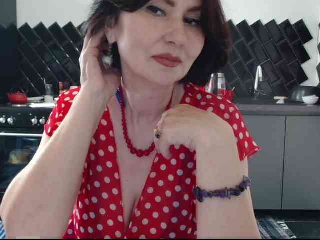 ANGELALADI webcam