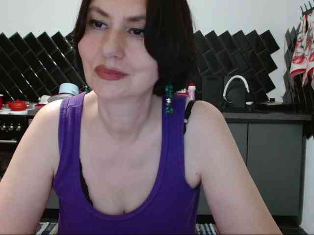 ANGELALADI webcam