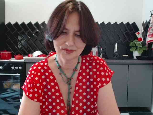 ANGELALADI webcam