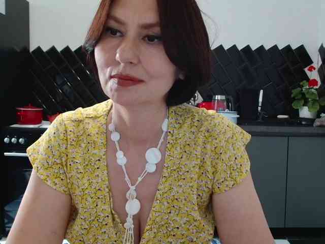 ANGELALADI