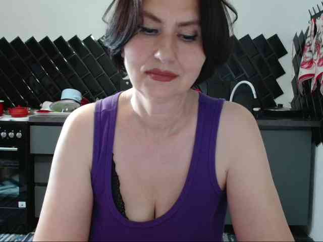 ANGELALADI webcam