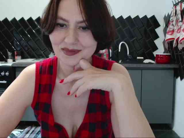 ANGELALADI webcam