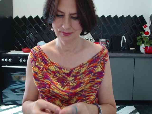 ANGELALADI webcam