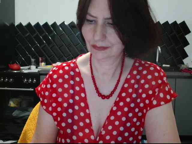 ANGELALADI webcam