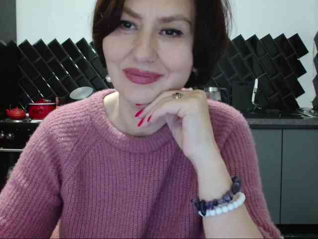 ANGELALADI webcam
