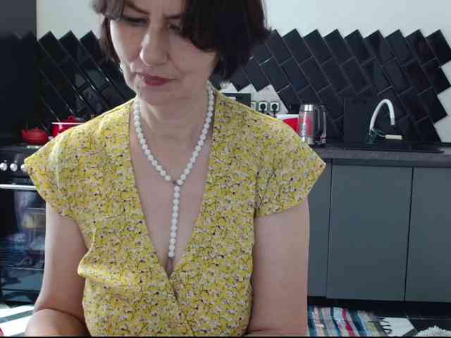 ANGELALADI webcam