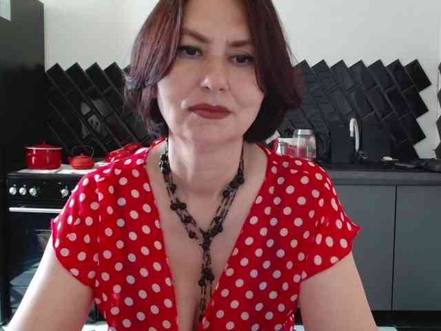 ANGELALADI webcam