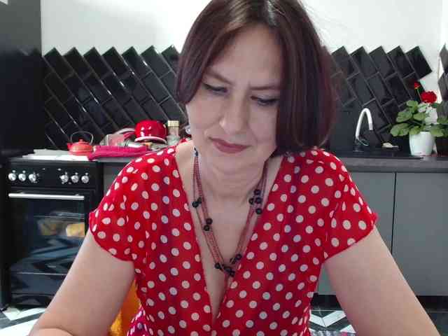 ANGELALADI webcam