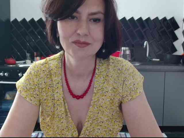 ANGELALADI webcam