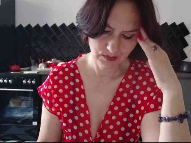 ANGELALADI webcam