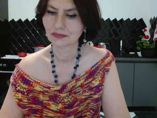 ANGELALADI webcam