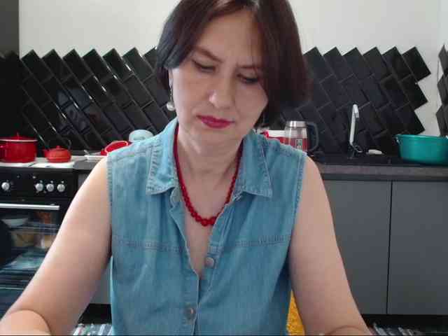 ANGELALADI webcam