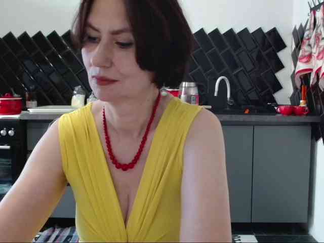 ANGELALADI webcam