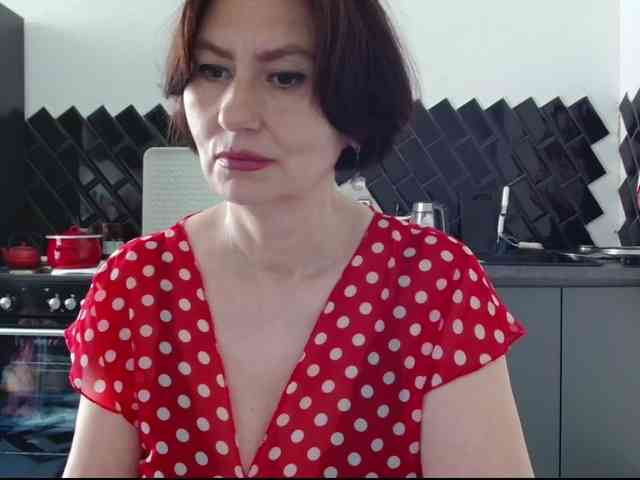 ANGELALADI webcam