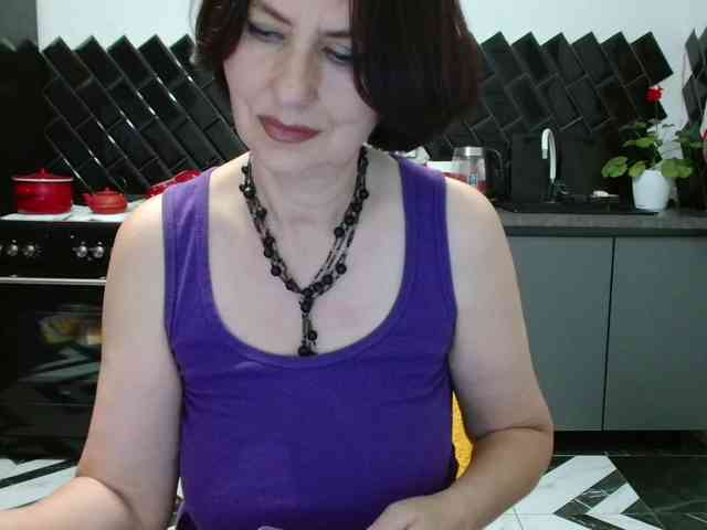 ANGELALADI webcam
