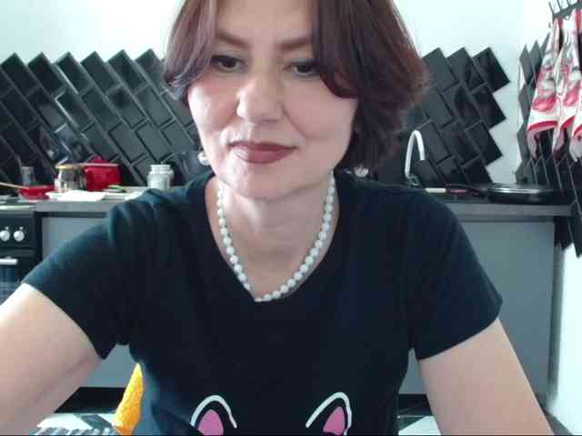 ANGELALADI