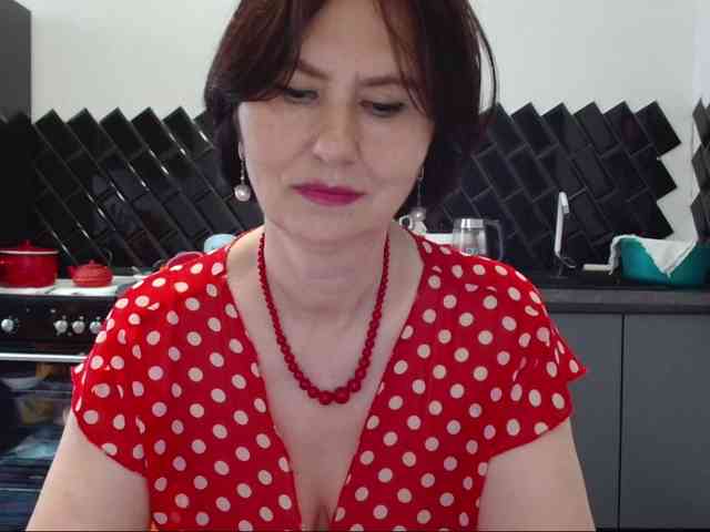 ANGELALADI webcam