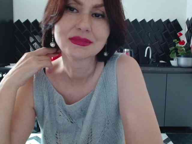 ANGELALADI webcam