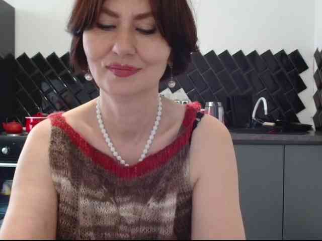 ANGELALADI webcam