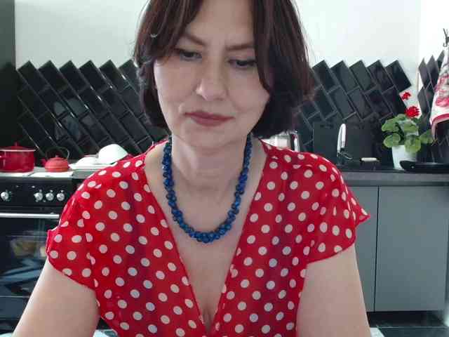 ANGELALADI webcam