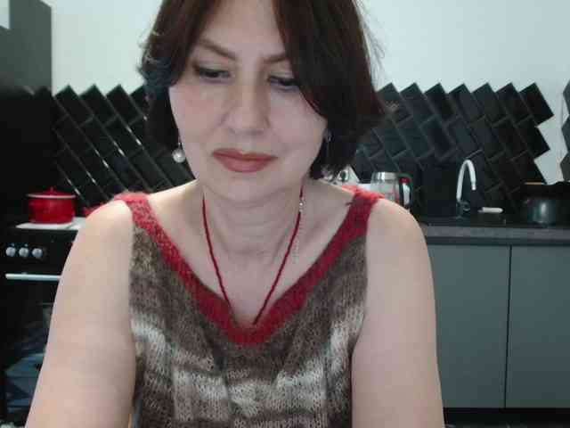 ANGELALADI webcam