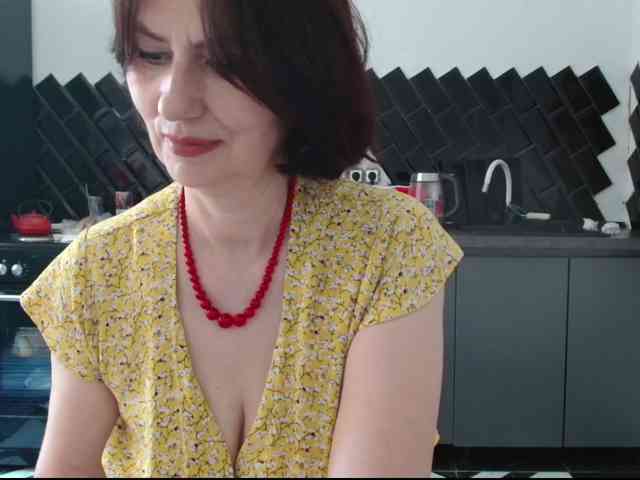 ANGELALADI webcam