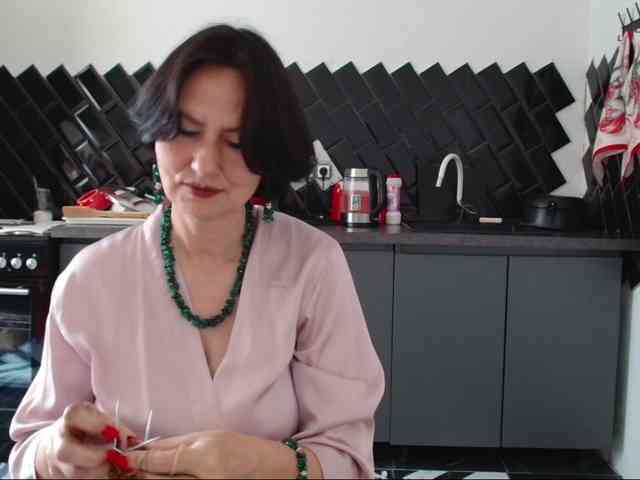 ANGELALADI webcam