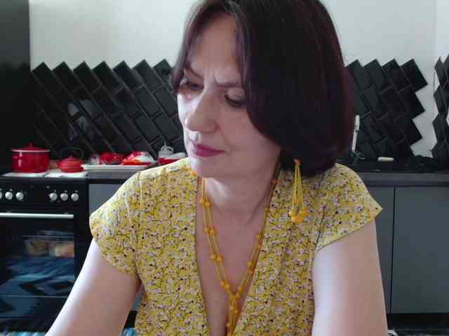 ANGELALADI