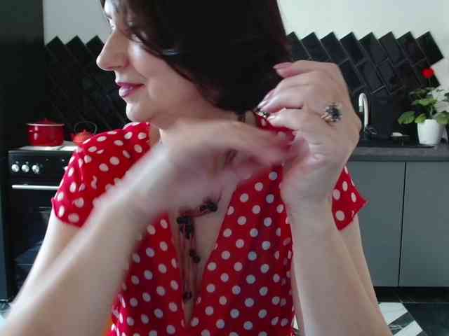 ANGELALADI webcam