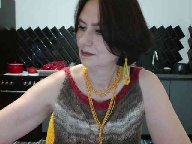 ANGELALADI webcam