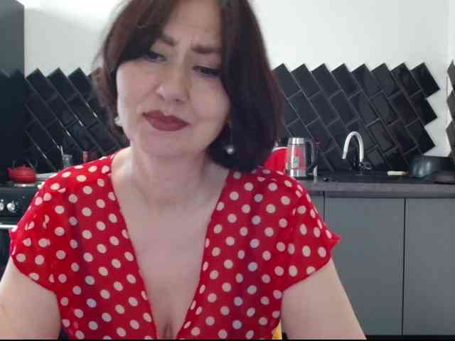 ANGELALADI webcam