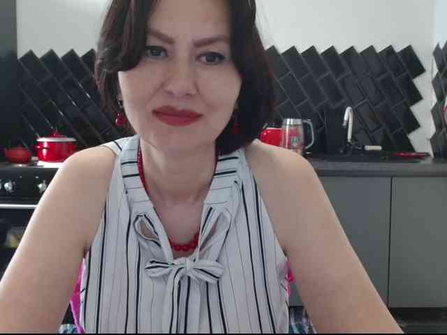ANGELALADI