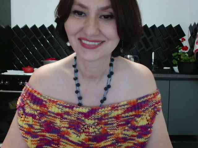 ANGELALADI webcam