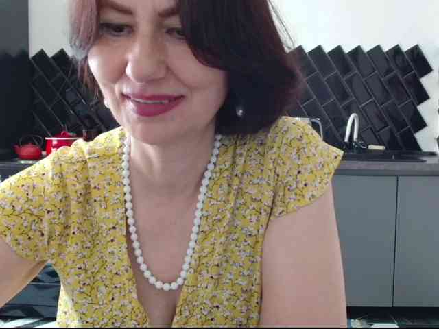 ANGELALADI