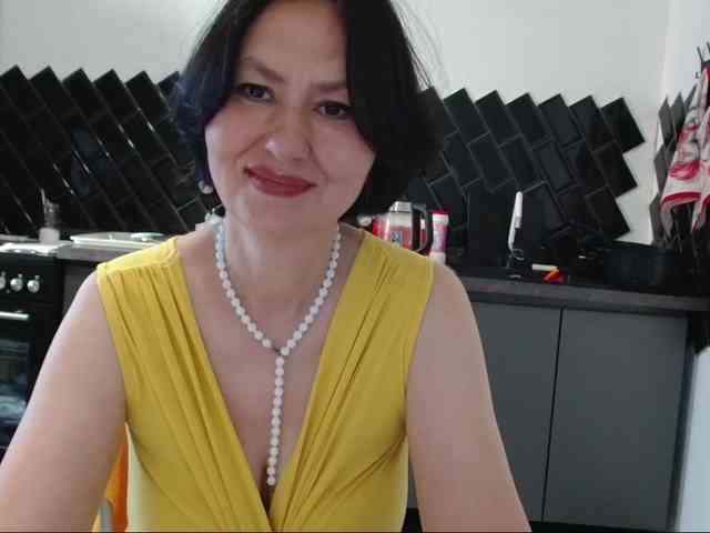 ANGELALADI webcam